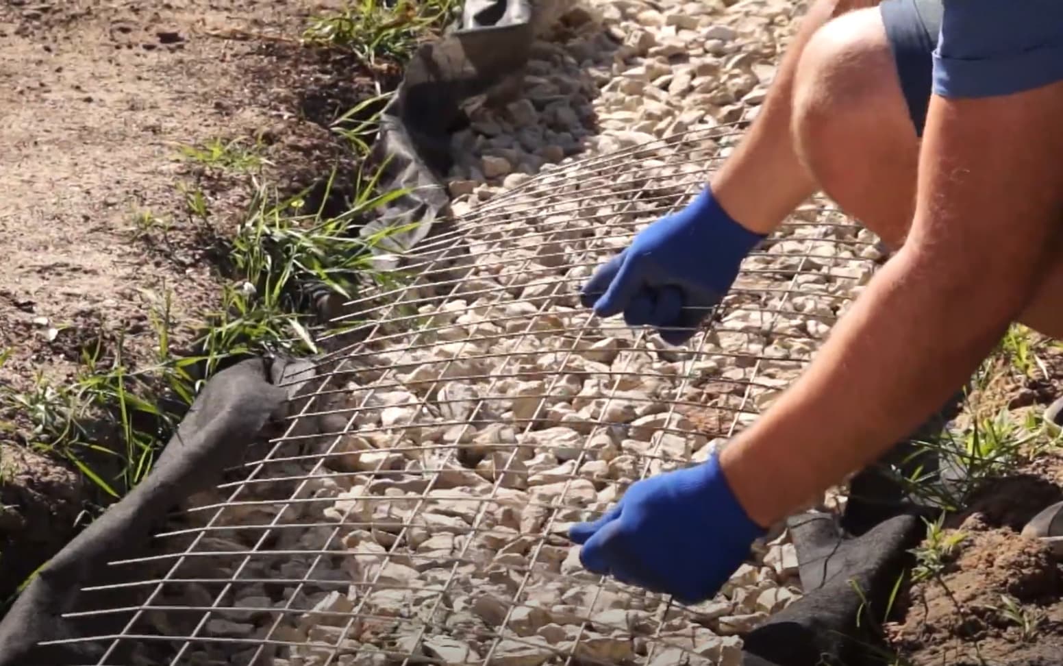 Деревянные дорожки в саду